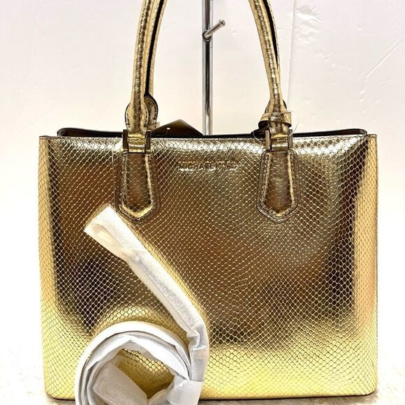 🔥🎁NWT! Michael Kors Adele Satchel Handbag Large Msrp:$398.00 - Picture 1 of 7
